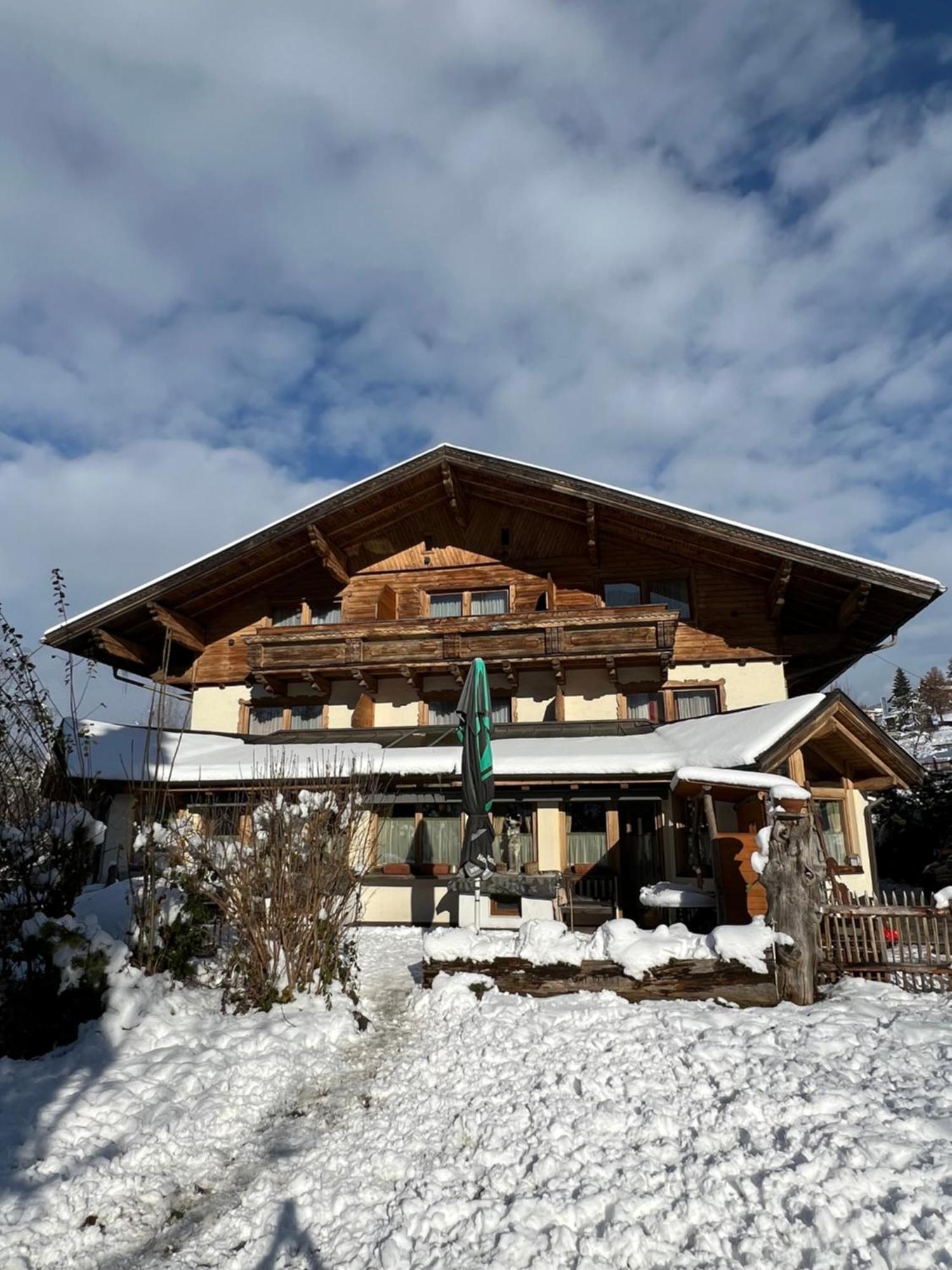 Hotel Forsthof Sankt Johann im Pongau Exterior photo