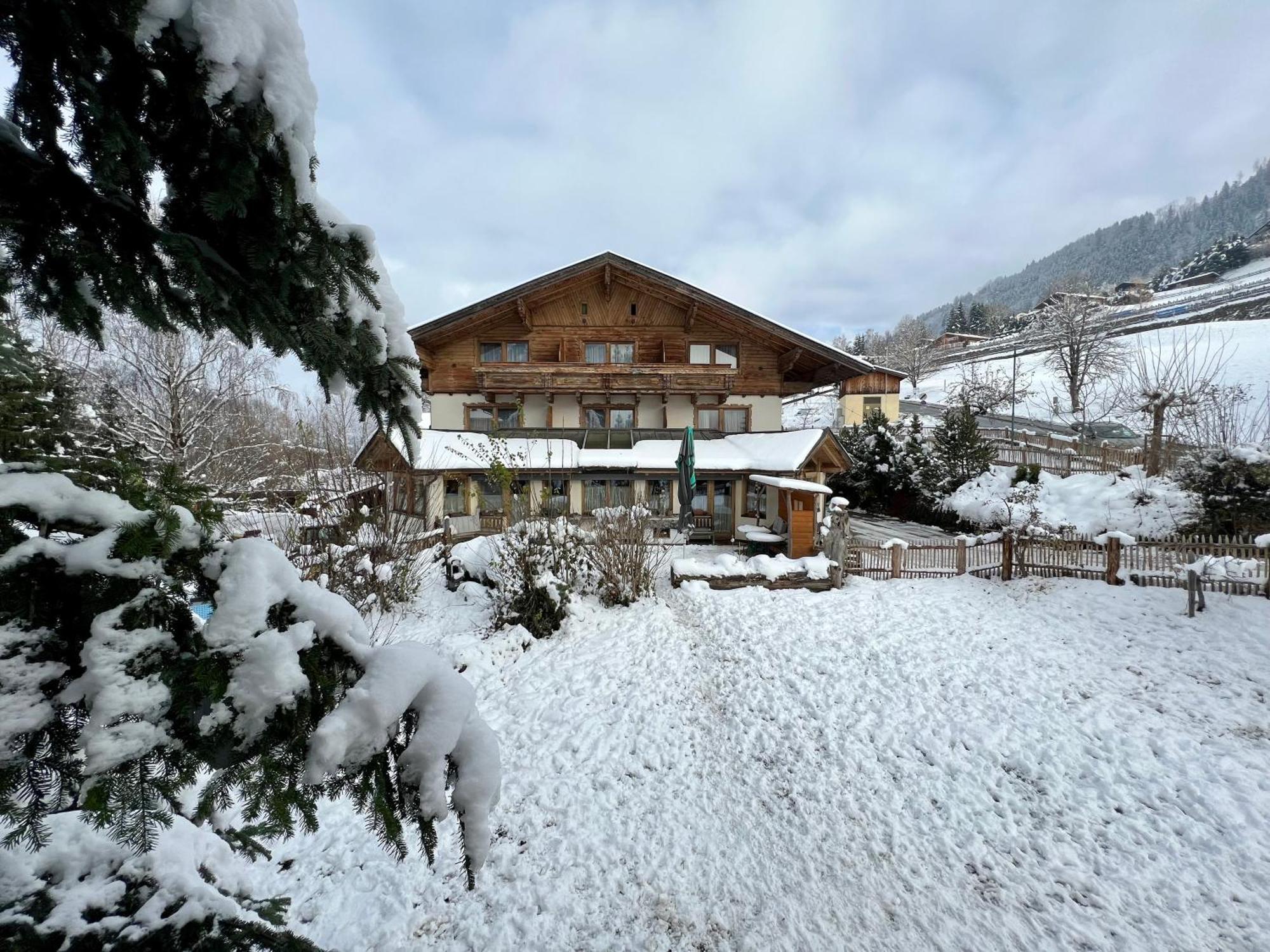 Hotel Forsthof Sankt Johann im Pongau Exterior photo